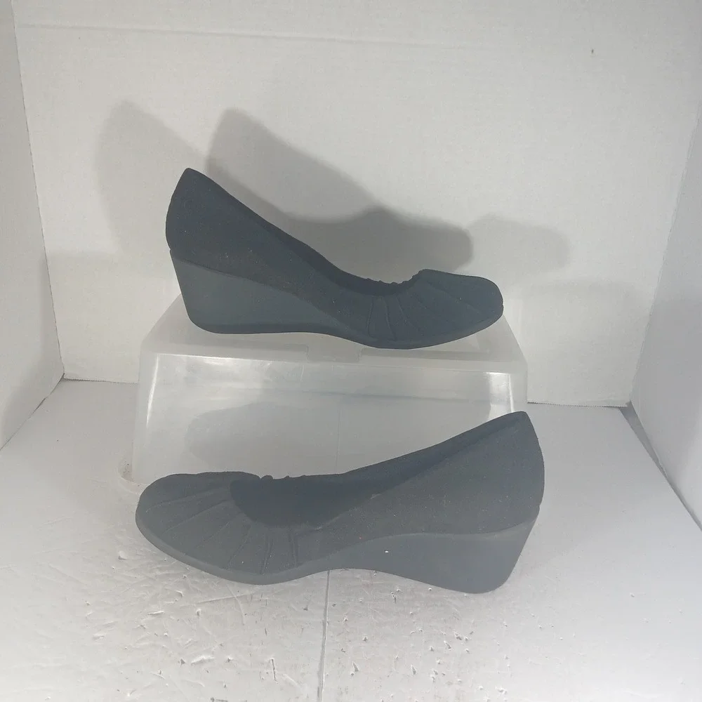 Dexflex Comfort Wedge Pumps 10 Black Pleated Round Toe Professional Casual